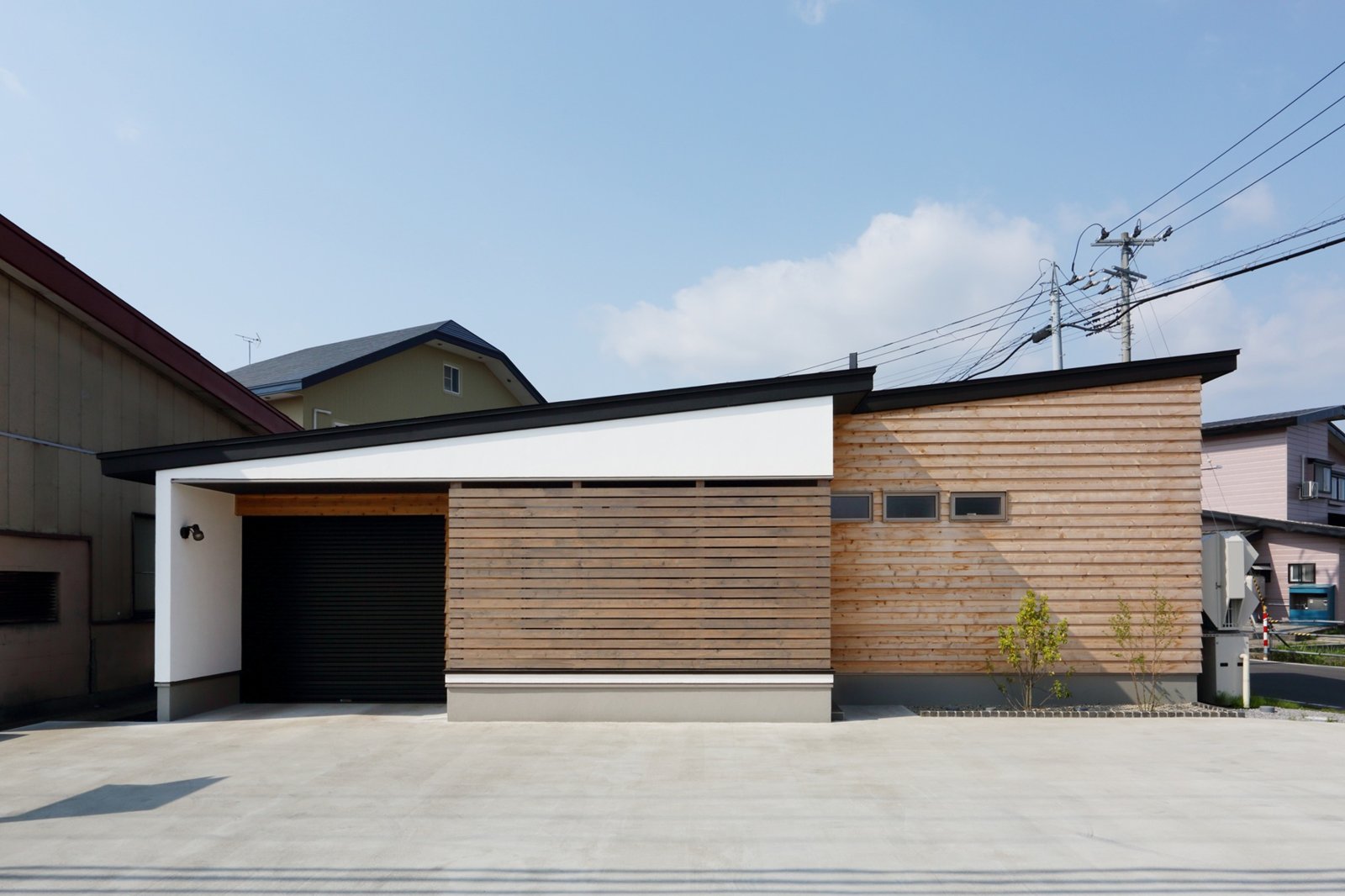株式会社アポロ建築社｜五所川原市の事務所の外観