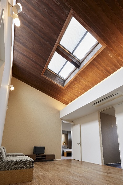 AQURA HOME 剛木造 超空間の家｜モデルハウス