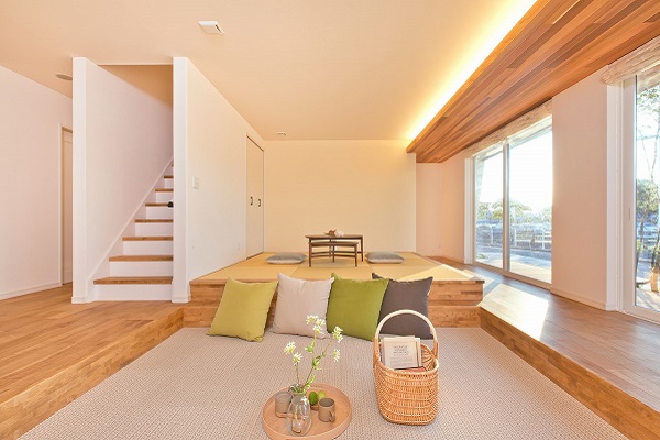 ユニバーサルホーム 学びと育みの住まいi・Living｜モデルハウス