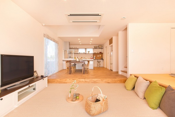 ユニバーサルホーム 学びと育みの住まいi・Living｜モデルハウス